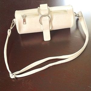 Y2K white crocodile barrel purse